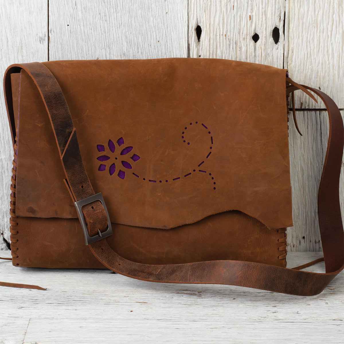 DIY Rustic Leather Laptop Bag Pattern & Guide – Weaver Leather Supply