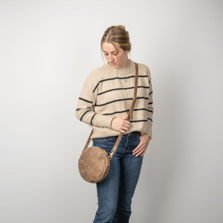 Circle Bag Crossbody Class, August