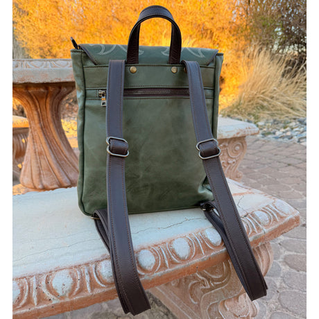 Dream Weaver Backpack Class with Leandra Martin