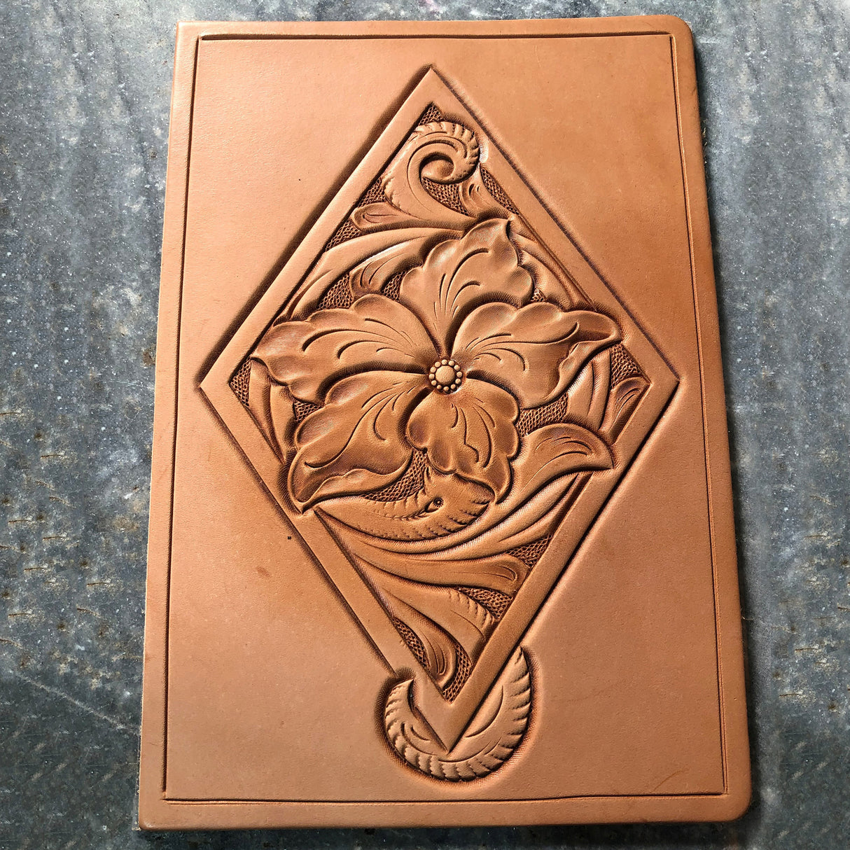 Creating a Tooled Padfolio with Joe Meling Class