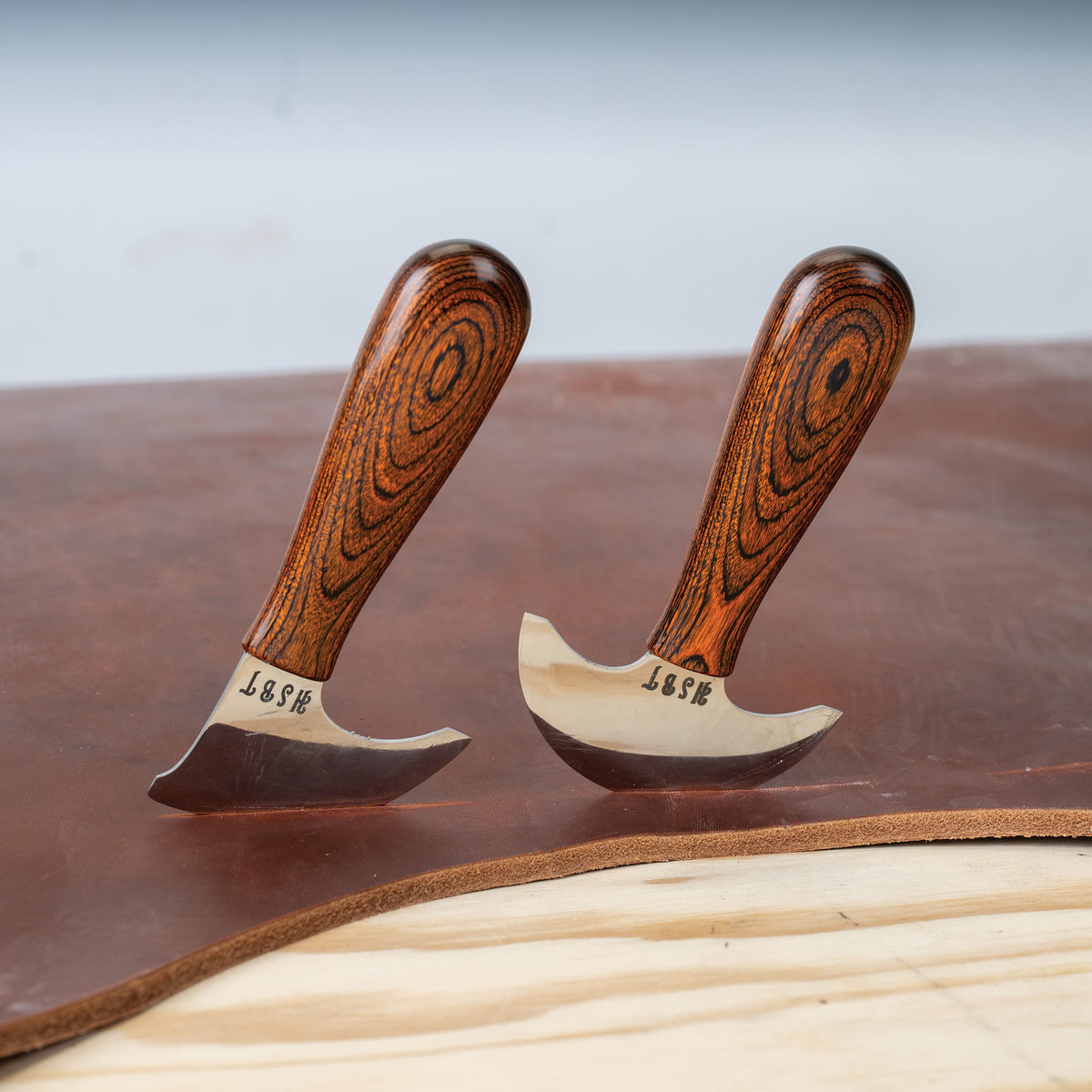 Jeremiah Watt Round Knife