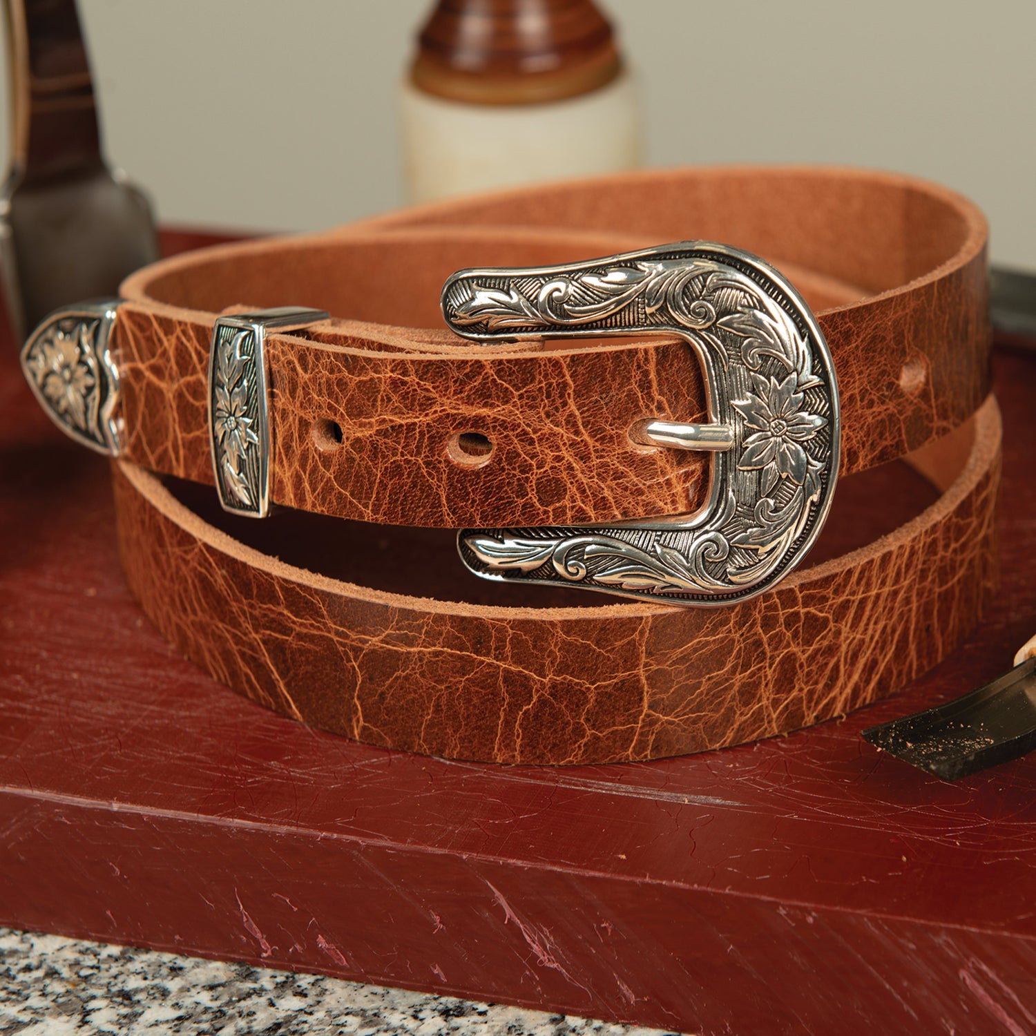 Western Floral Buckle Loop & Tip Set, 1"