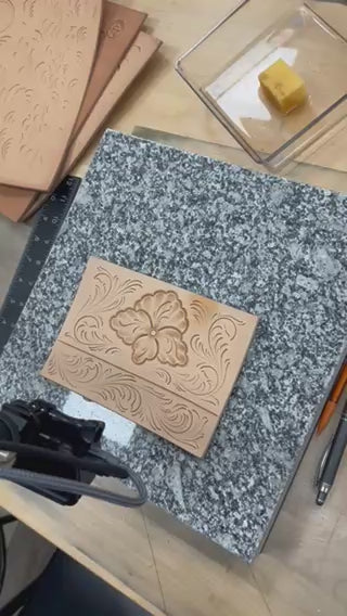 Creating a Tooled Padfolio with Joe Meling Class