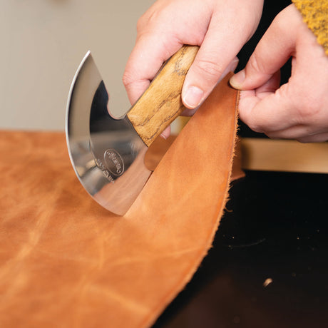 Master Tool Leather Round Knife, 4-7/8"