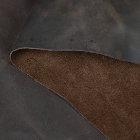 Sample, Frontier Pull-Up Leather