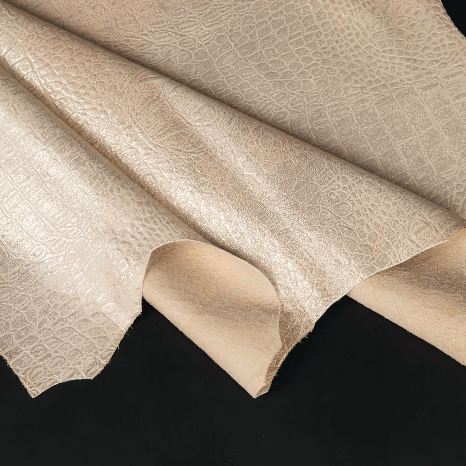 Sample, Gator-Print Lambskin, 2 oz.