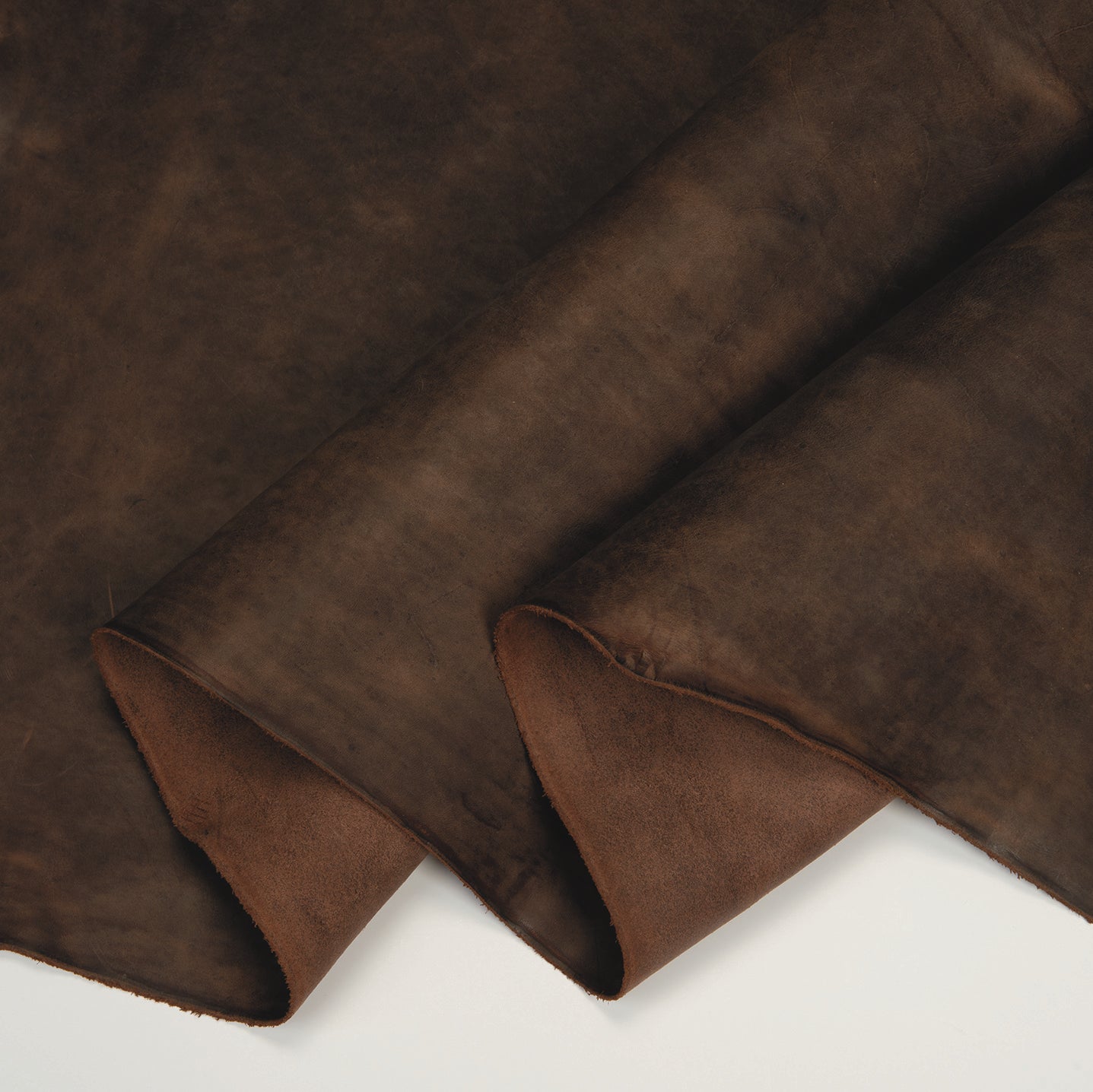 【5/7迄】NICENESS CASABLANCAS DARK BROWN L Casa Blanca Pull-Up Double Shoulders, 3-4 oz. – Weaver Leather Supply